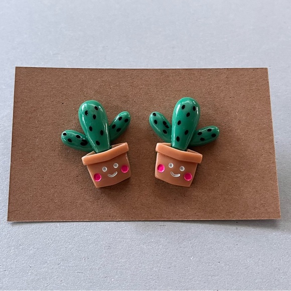 jaded jewellery Jewelry - Cactus Studs